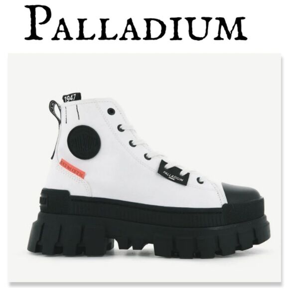 NIB Palladium Revolt Hi Top Bootie in Star White - Picture 1 of 9